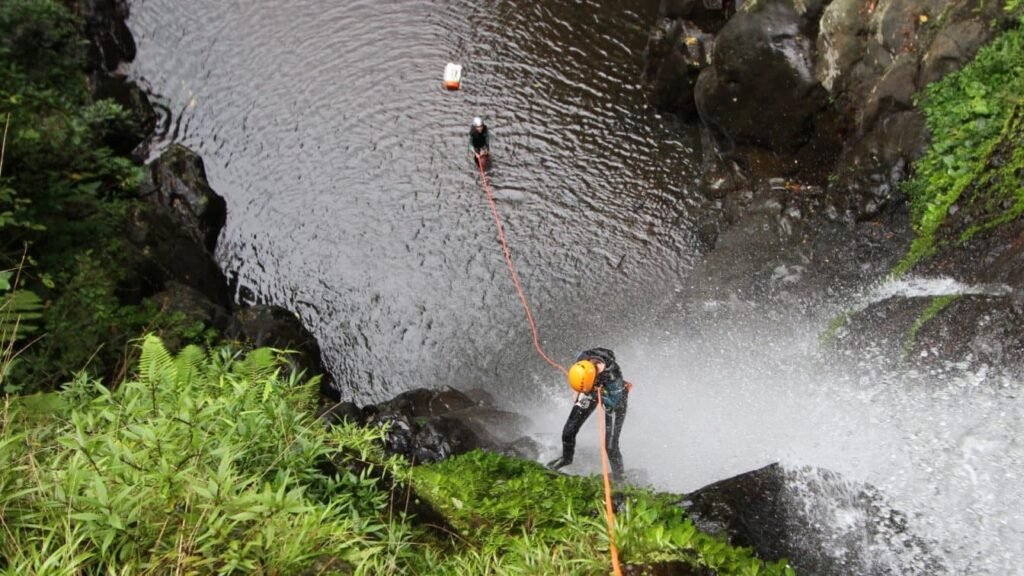 Canyoning