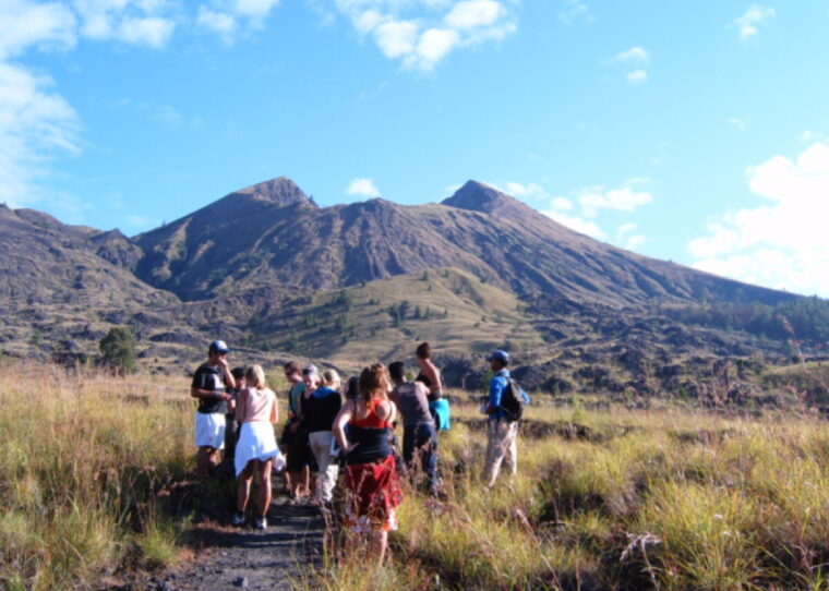 mount batur trekking